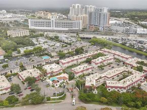 6709 N Kendall Dr 229, Pinecrest FL 33156