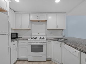 6709 N Kendall Dr 229, Pinecrest FL 33156