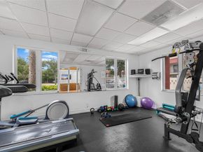 6709 N Kendall Dr 229, Pinecrest FL 33156