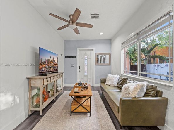 37 NW 47th Ter, Miami FL 33127