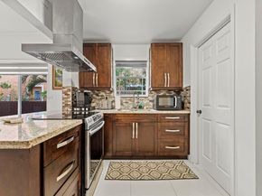 37 NW 47th Ter, Miami FL 33127