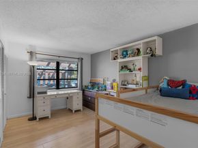 10836 NW 30th Pl 354, Sunrise FL 33322