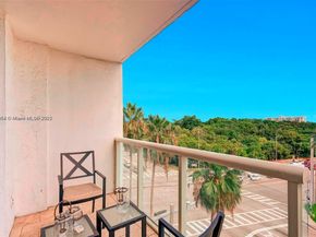 13499 Biscayne Blvd 503, North Miami FL 33181