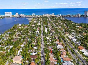 1038 Tyler St, Hollywood FL 33019