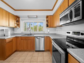 1038 Tyler St, Hollywood FL 33019