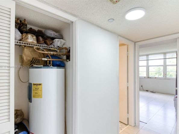 4015 W Palm Aire Dr 506, Pompano Beach FL 33069