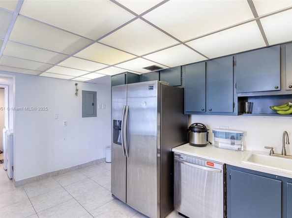 4015 W Palm Aire Dr 506, Pompano Beach FL 33069