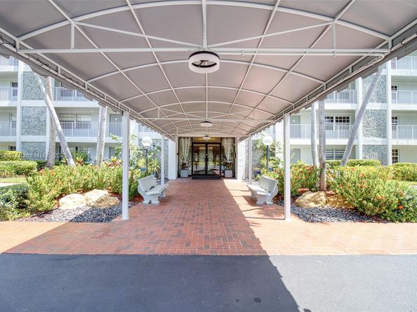 4015 W Palm Aire Dr 506, Pompano Beach FL 33069