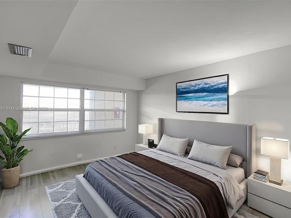 4015 W Palm Aire Dr 506, Pompano Beach FL 33069