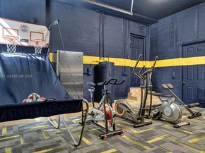 1430 NW 114th Ave, Plantation FL 33323