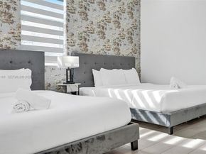 1430 NW 114th Ave, Plantation FL 33323