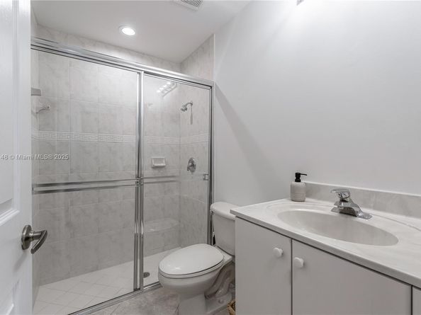 1894 NW 141st Ave, Pembroke Pines FL 33028