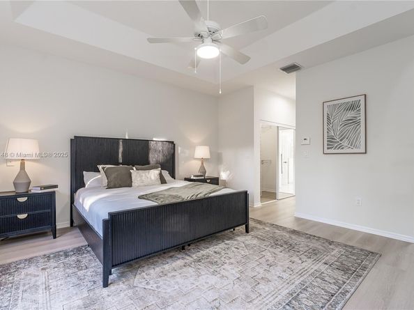 1894 NW 141st Ave, Pembroke Pines FL 33028