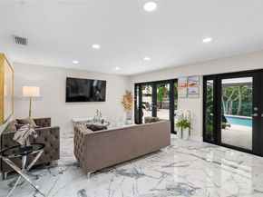 10446 SW 52nd St, Cooper City FL 33328