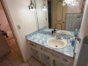 1712 SW 13th St, Miami FL 33145