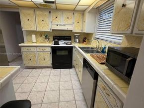 1712 SW 13th St, Miami FL 33145