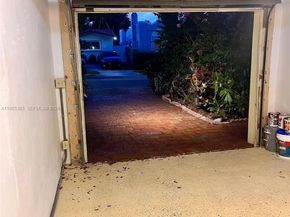 1712 SW 13th St, Miami FL 33145