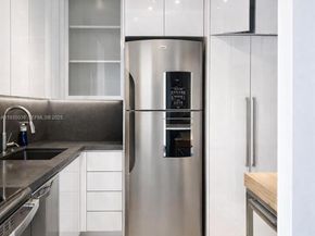 3731 N Country Club Dr 622, Aventura FL 33180