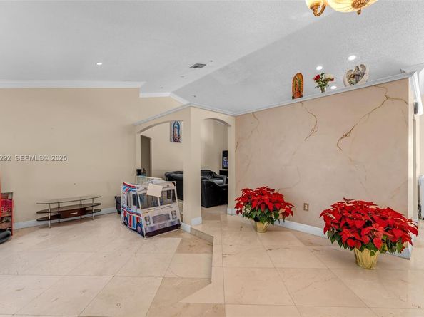 14920 SW 151st Ter, Miami FL 33196