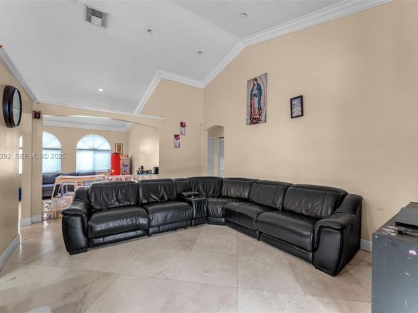 14920 SW 151st Ter, Miami FL 33196