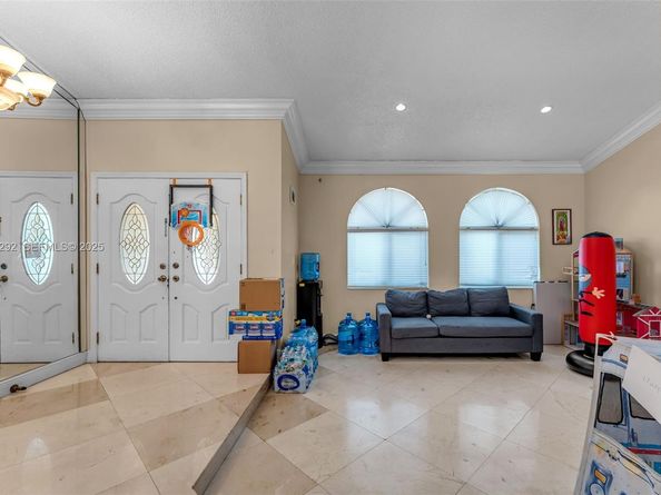 14920 SW 151st Ter, Miami FL 33196