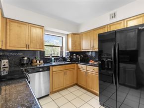 16175 Golf Club Rd 212, Weston FL 33326