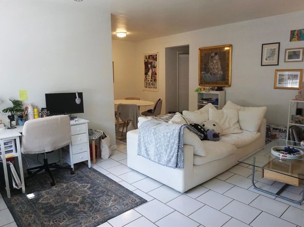 6565 Santona St B5, Coral Gables FL 33146