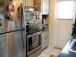 6565 Santona St B5, Coral Gables FL 33146