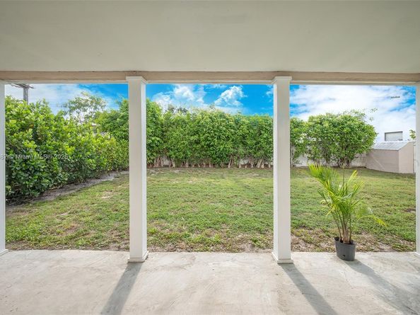 1480 SW 21st Ter, Fort Lauderdale FL 33312