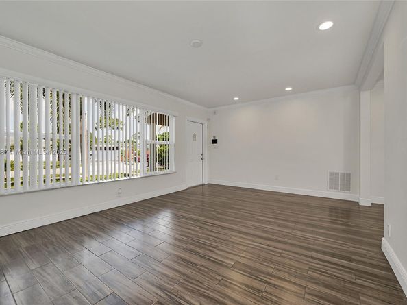 1480 SW 21st Ter, Fort Lauderdale FL 33312