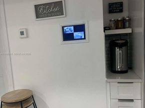 6620 Custer St, Hollywood FL 33024