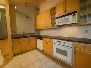 8449 NW 78th Ct, Tamarac FL 33321