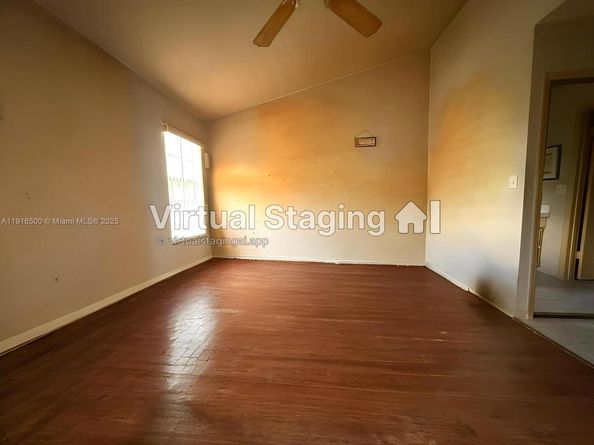 8449 NW 78th Ct, Tamarac FL 33321