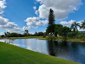 8449 NW 78th Ct, Tamarac FL 33321