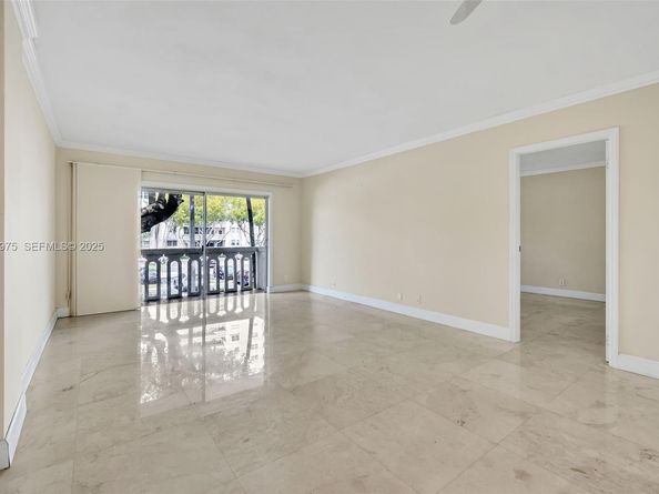 100 Edgewater Dr 240, Coral Gables FL 33133