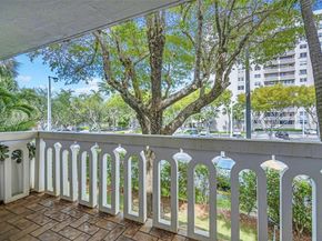 100 Edgewater Dr 240, Coral Gables FL 33133