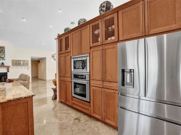 4955 NW 81st Ave, Coral Springs FL 33067