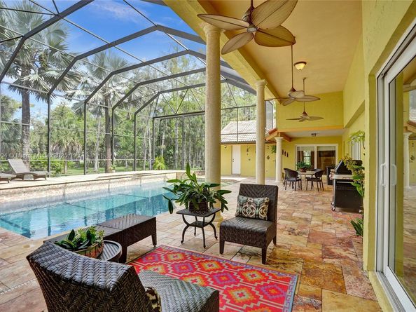 4955 NW 81st Ave, Coral Springs FL 33067