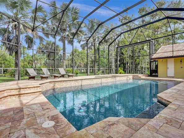 4955 NW 81st Ave, Coral Springs FL 33067
