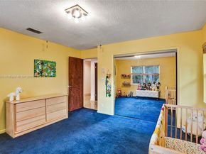 4955 NW 81st Ave, Coral Springs FL 33067