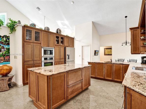 4955 NW 81st Ave, Coral Springs FL 33067