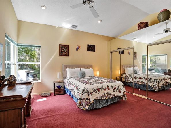 4955 NW 81st Ave, Coral Springs FL 33067