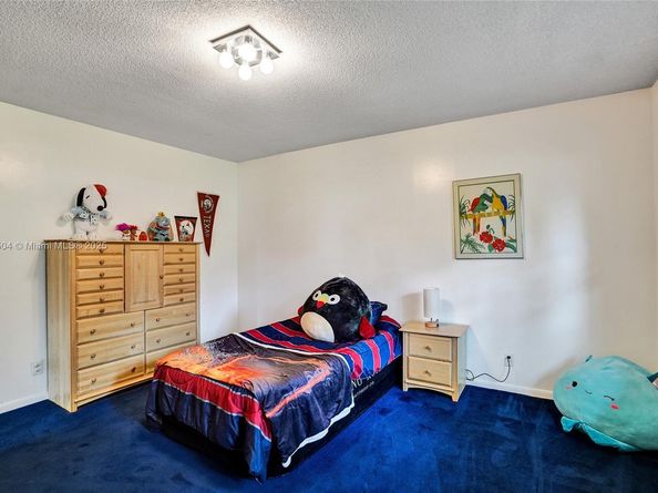 4955 NW 81st Ave, Coral Springs FL 33067