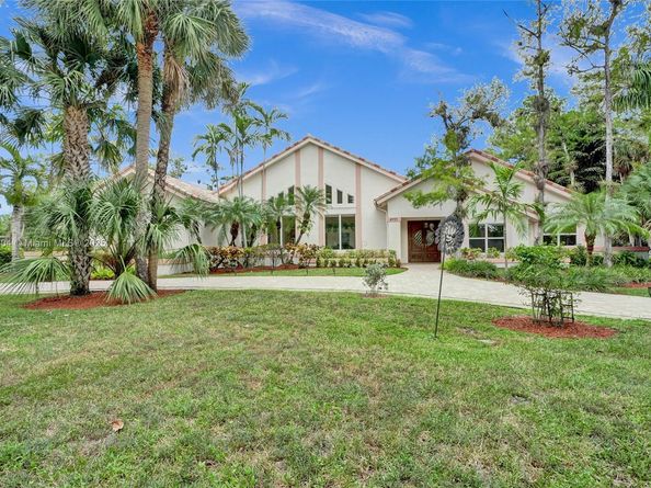 4955 NW 81st Ave, Coral Springs FL 33067