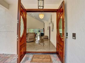 4955 NW 81st Ave, Coral Springs FL 33067