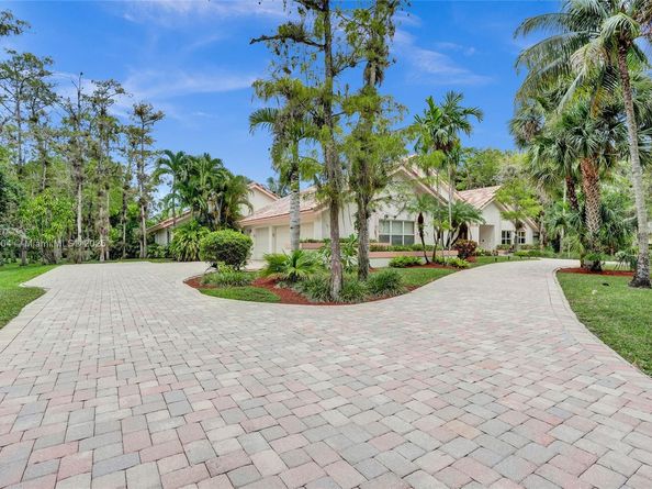 4955 NW 81st Ave, Coral Springs FL 33067