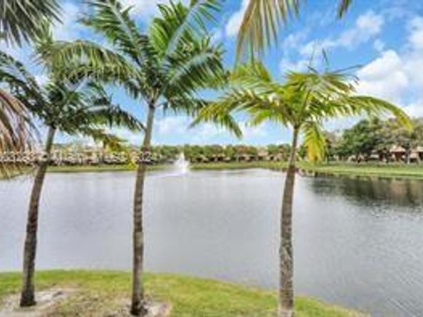 3556 Oleander Ter 3556, Riviera Beach FL 33404