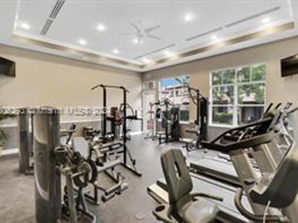 3556 Oleander Ter 3556, Riviera Beach FL 33404