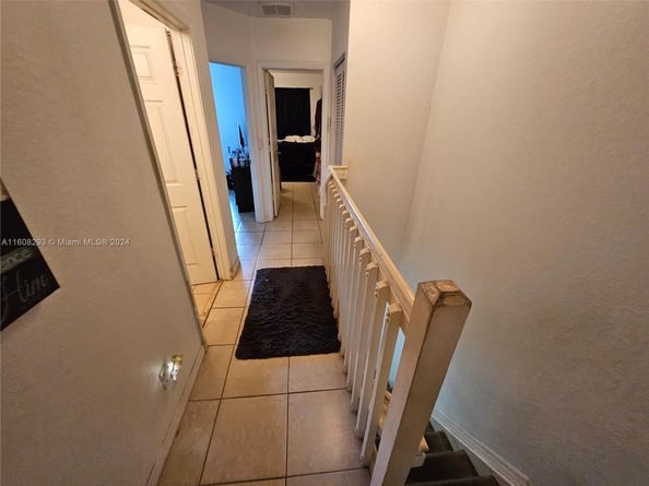 3556 Oleander Ter 3556, Riviera Beach FL 33404