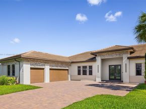 11125 N Sierra Ranch Dr, Davie FL 33324
